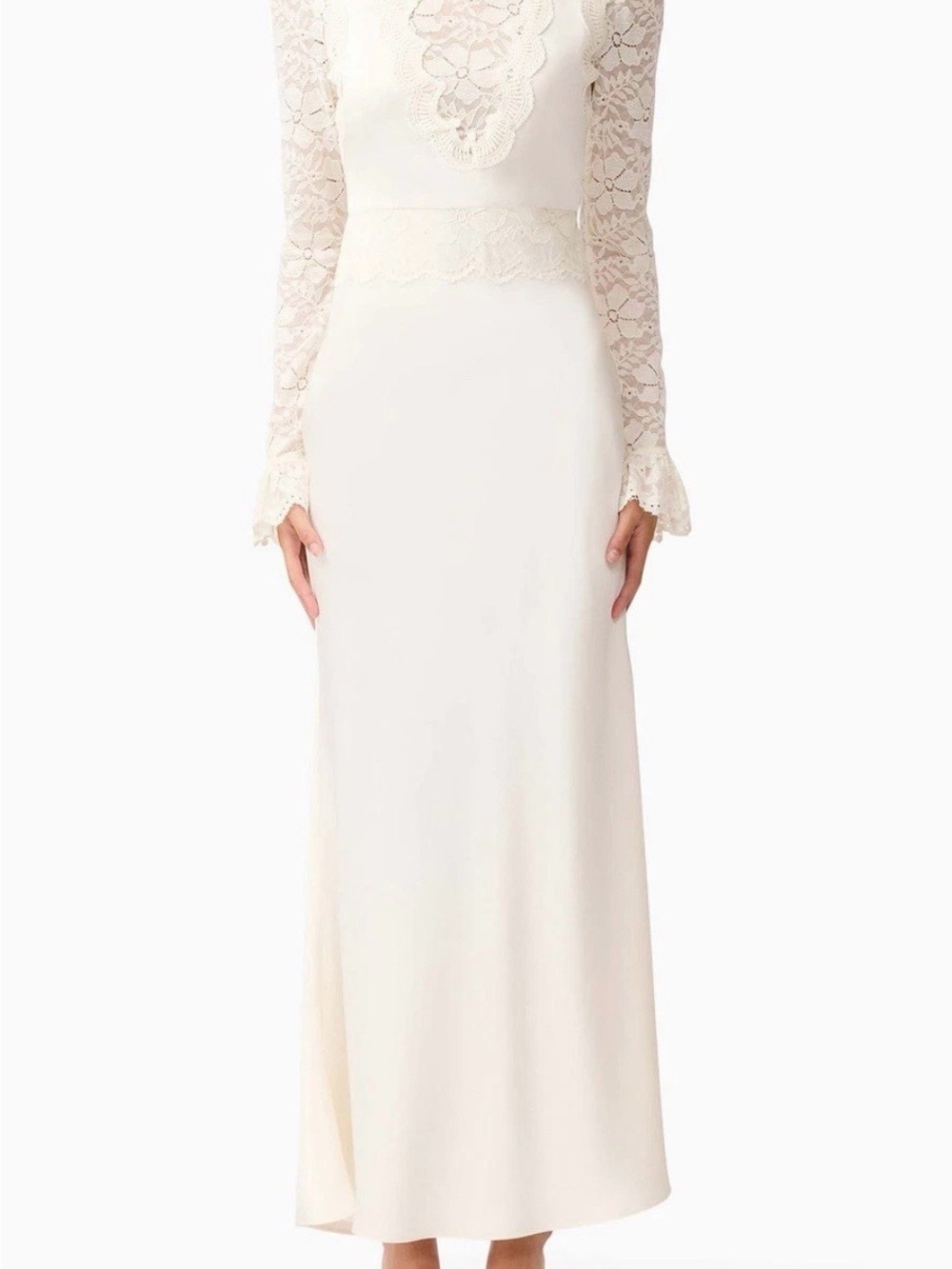 Elliatt Margot Lace Inset Long Sleeve Gown Size - L